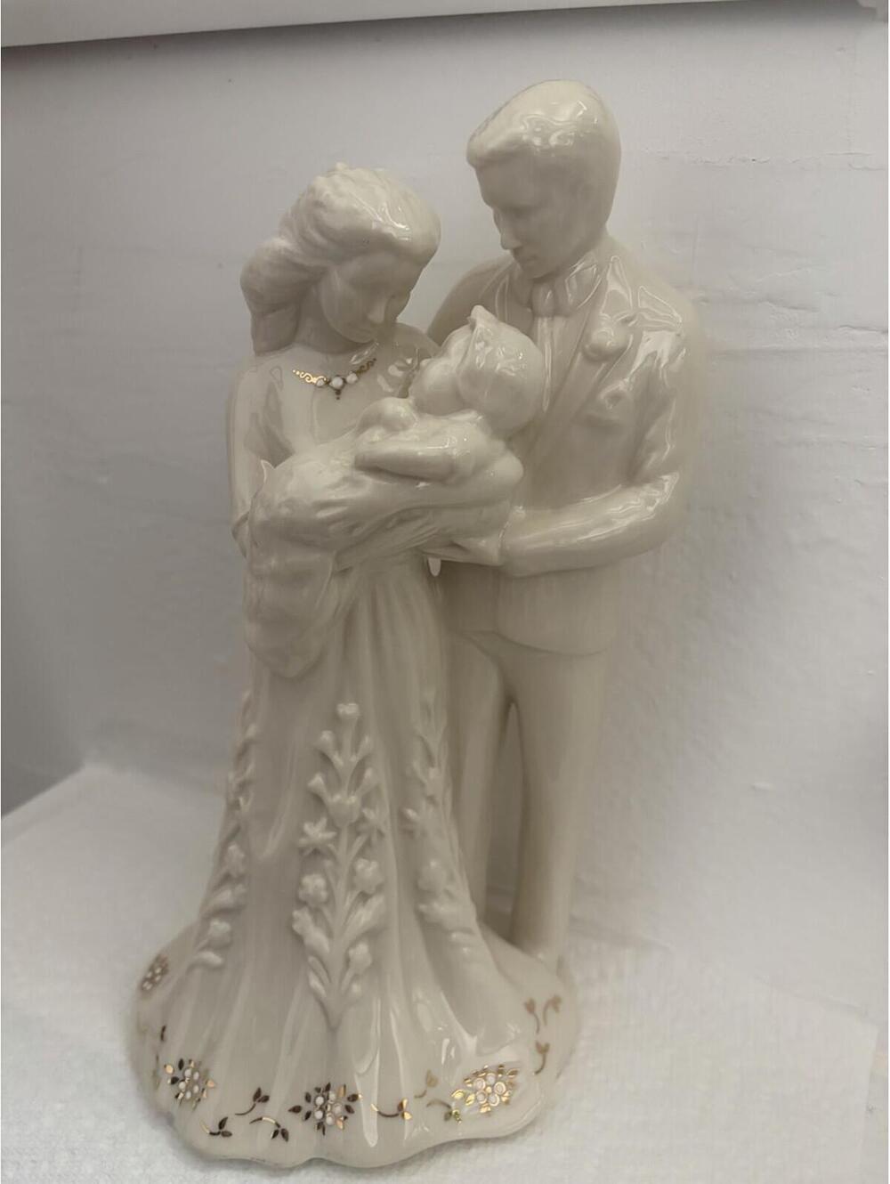 Vintage ‘96 LENOX Fine China THE CHRISTENING FIGURINE MADE USA 9.5” Baby Mom Dad